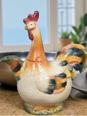 Vintage Farm Rooster Collection Figurine - Hand Painted Park Designs